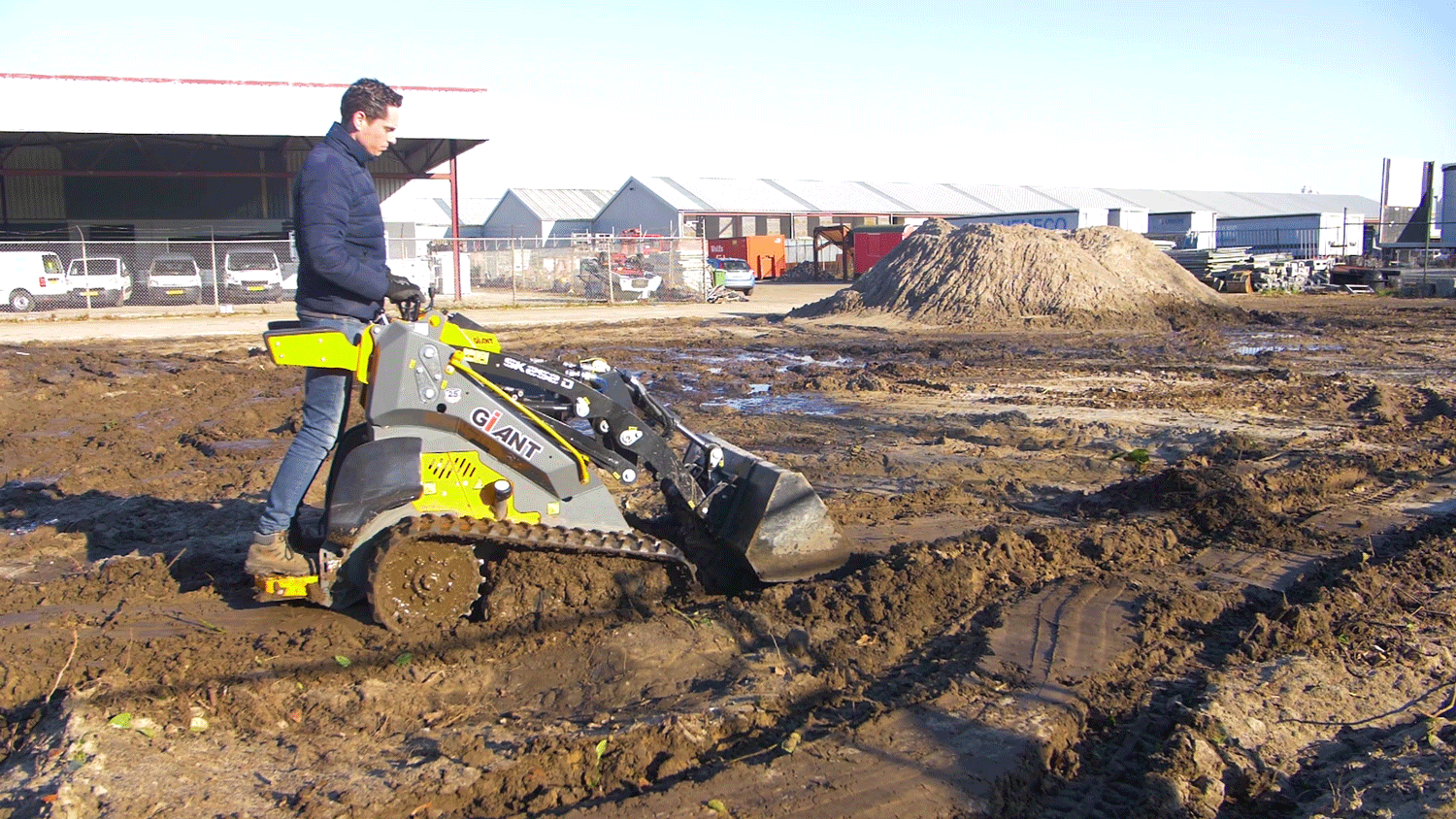 TOBROCO-GIANT GS950T Tracked Skid Steer