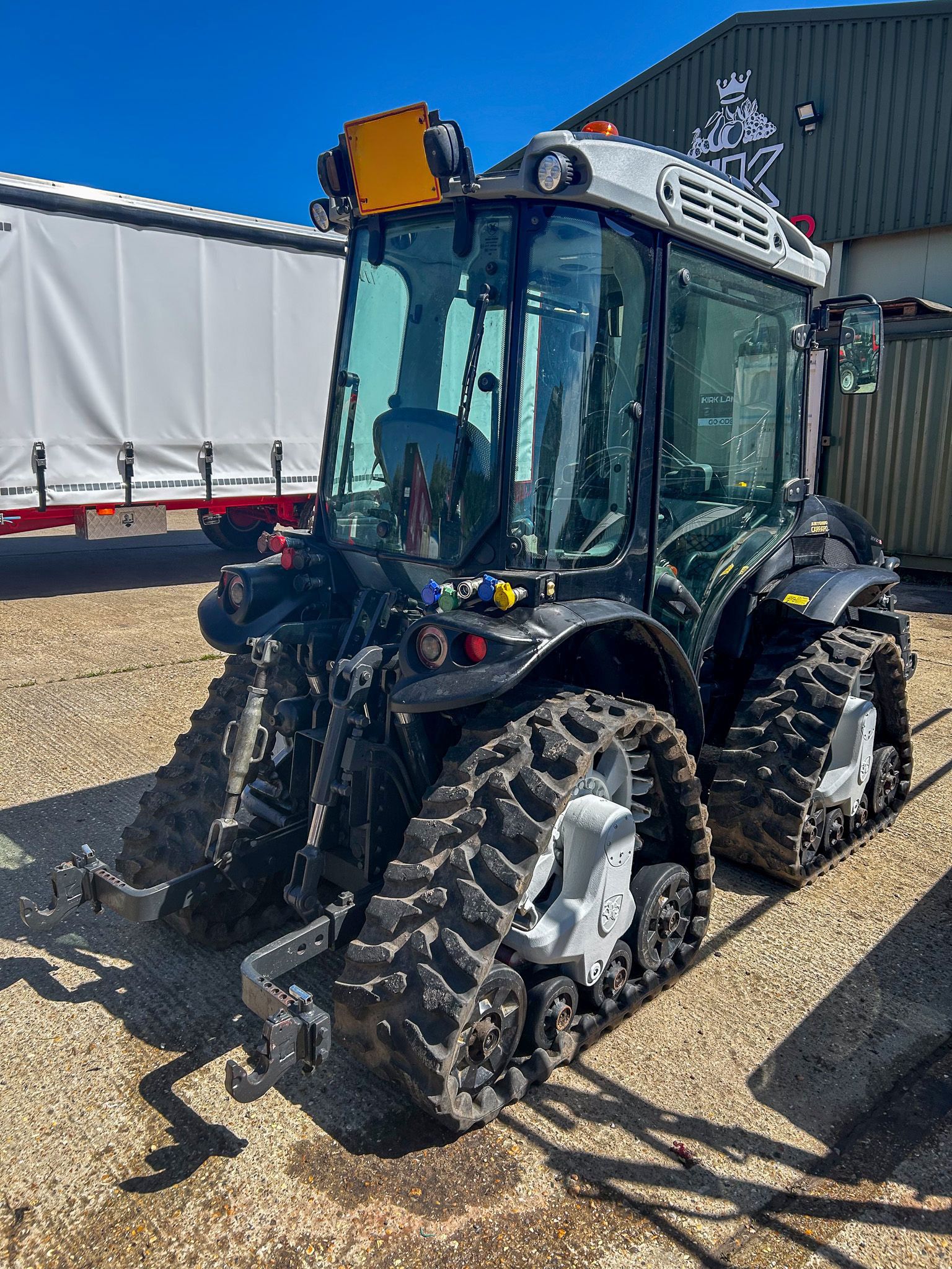 Antonio Carraro MACH 4 Quadtrac 