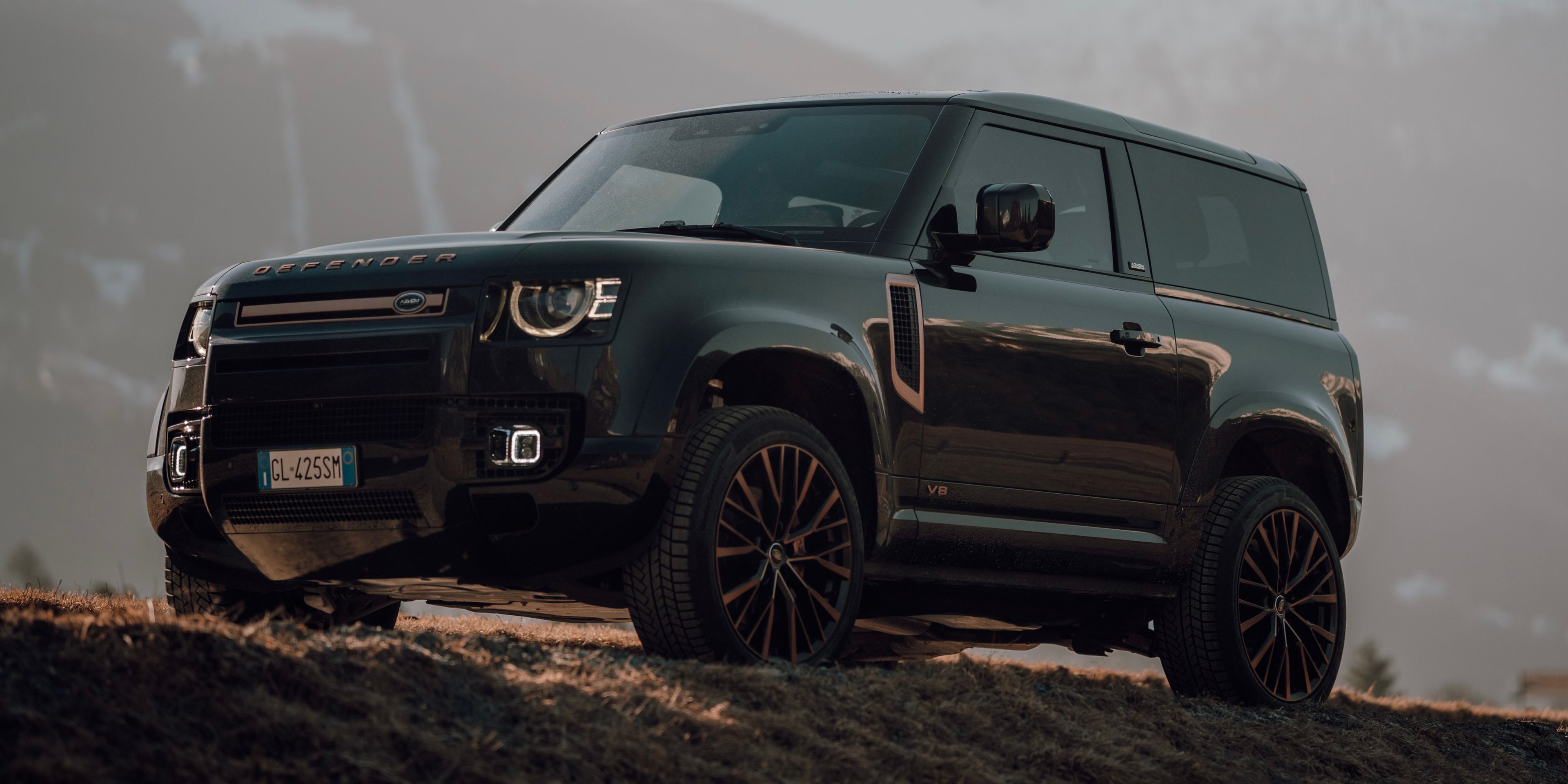 City Escape AZNOM Automotive Defender