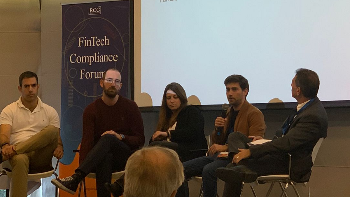 CEO regulazia panel
