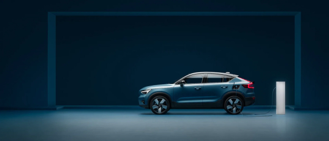 Ilustrasjonsbilde med en elektrisk Volvo