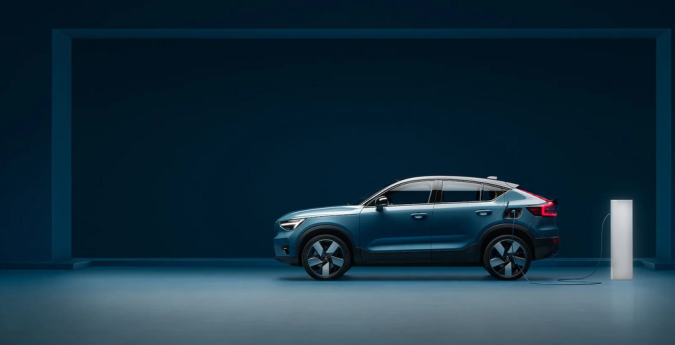 Ilustrasjonsbilde med en elektrisk Volvo