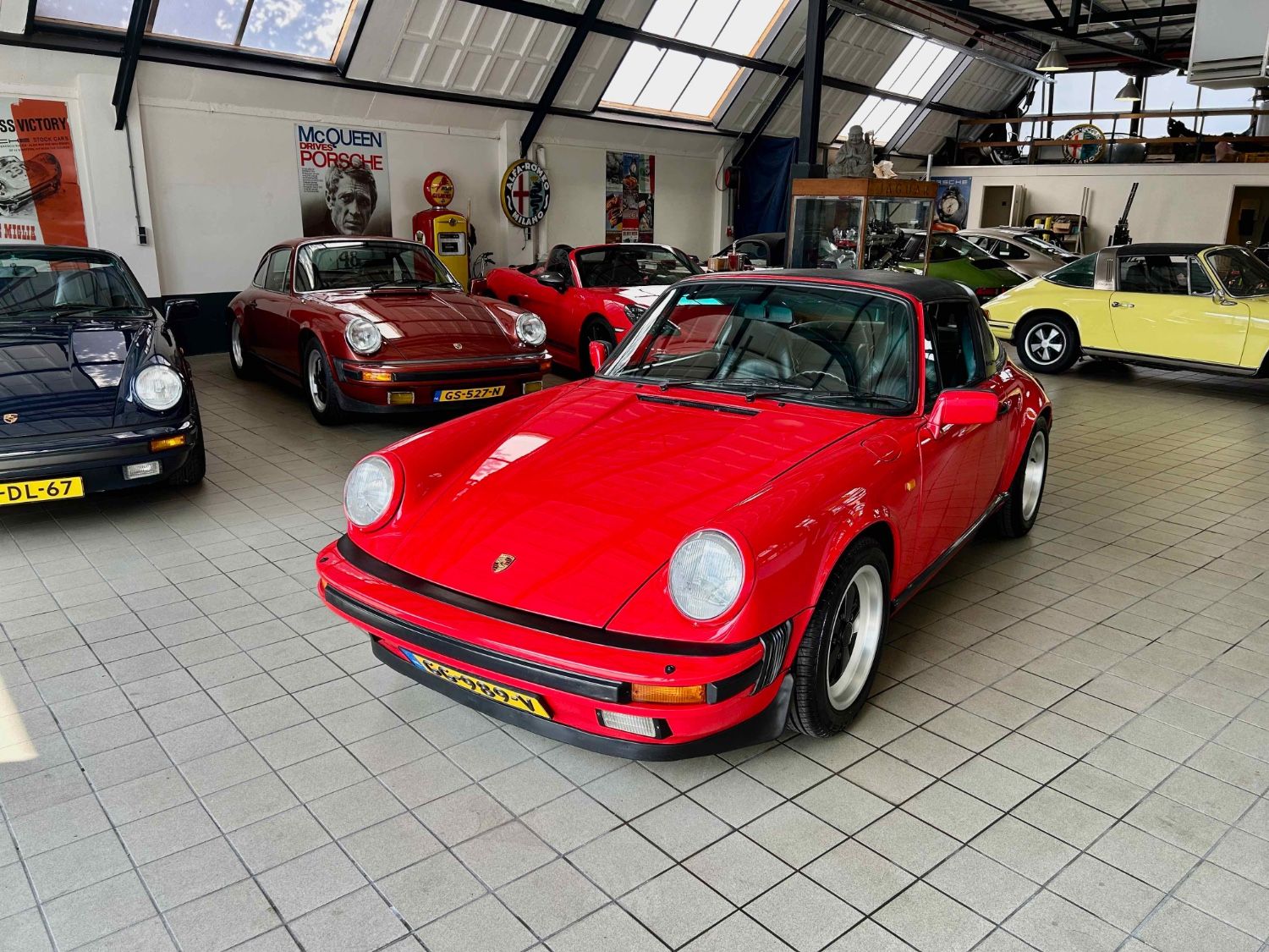 Porsche 911 Targa Indisch rood