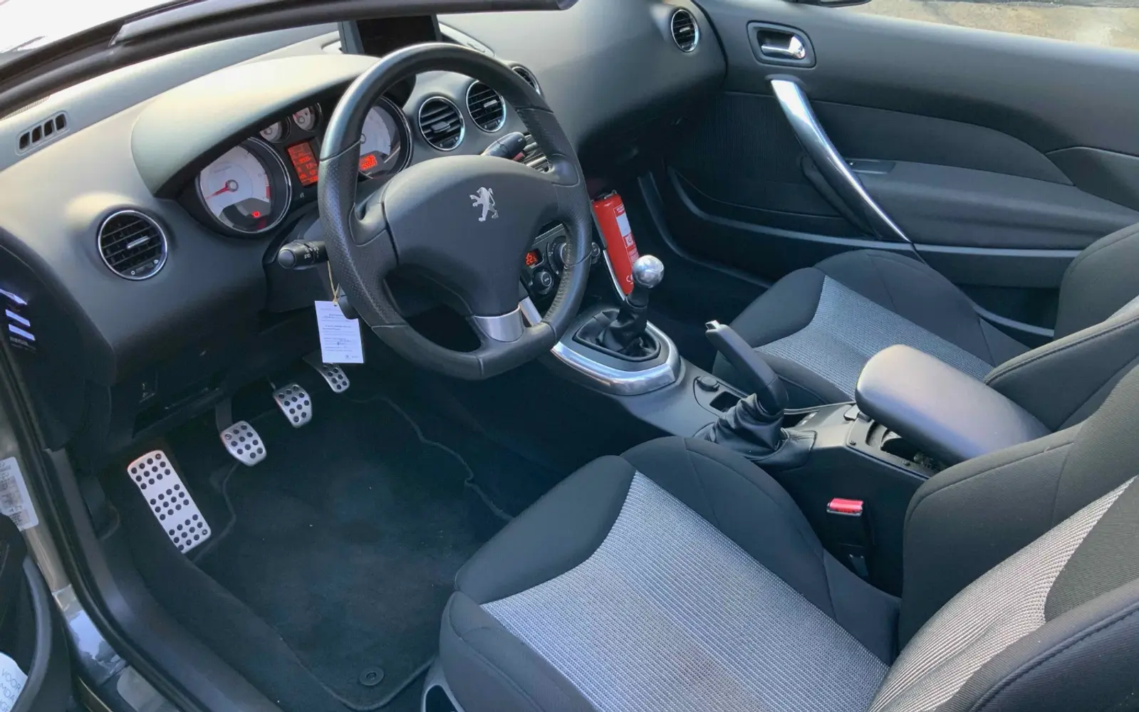 Peugeot 308 Cabrio met lage km stand