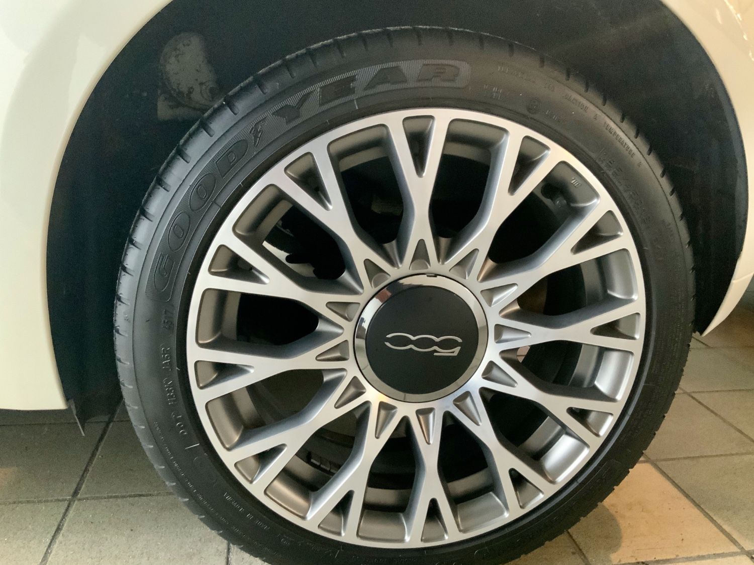 Fiat 500C 1.2 lounge