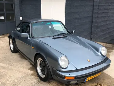 911 3.2 (Schifferblau)