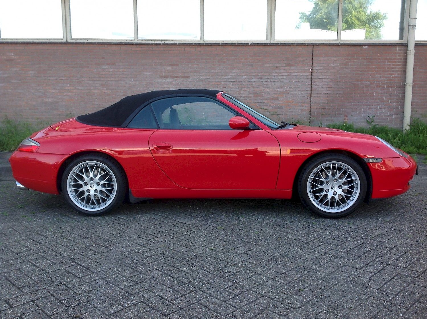 Porsche 911 Cabrio (996-1998)