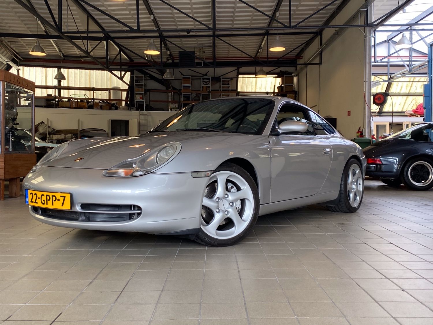 996 Carrera 4 (1999)