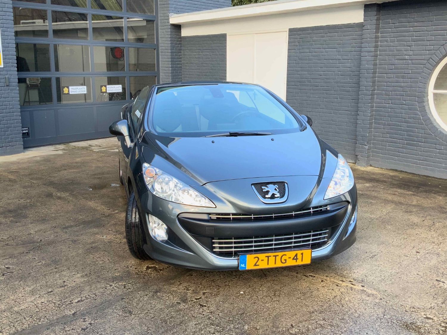 Peugeot 308 Cabrio met lage km stand