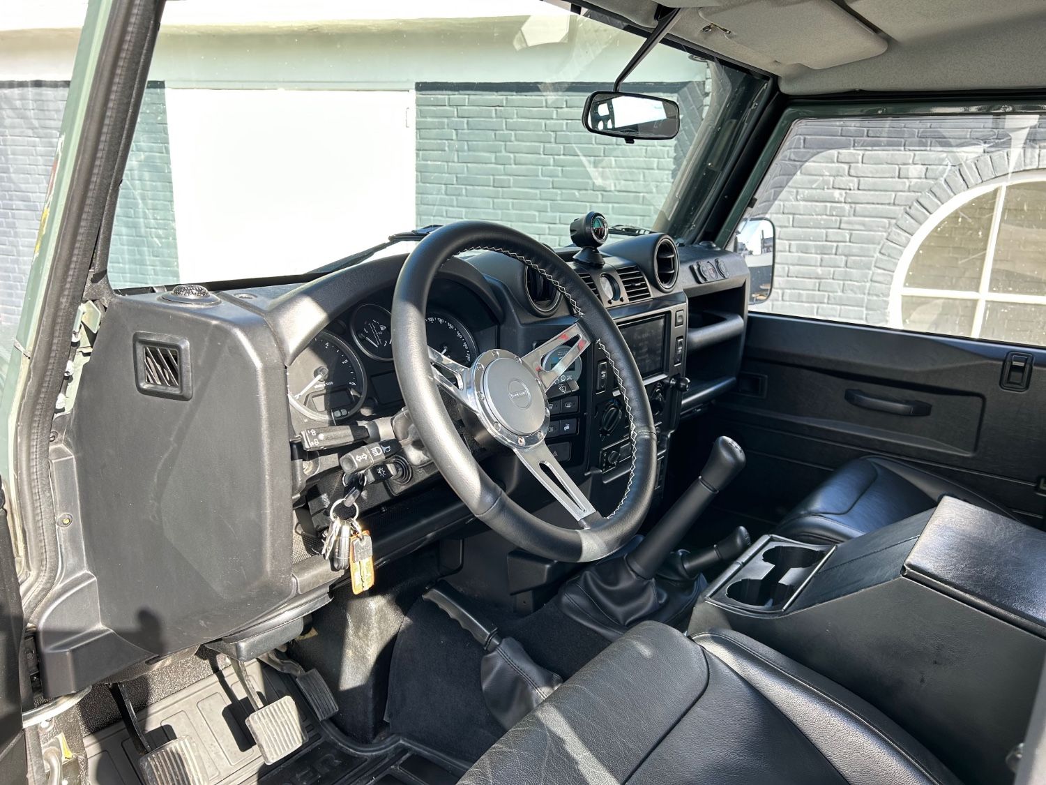 Land Rover Defender Expedition