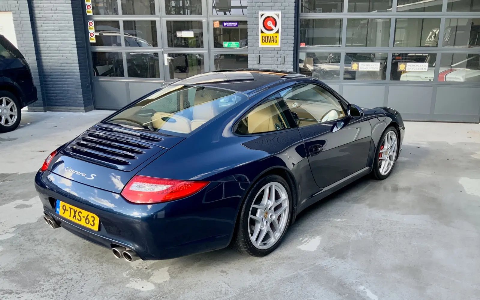 Porsche 911 S (2010)