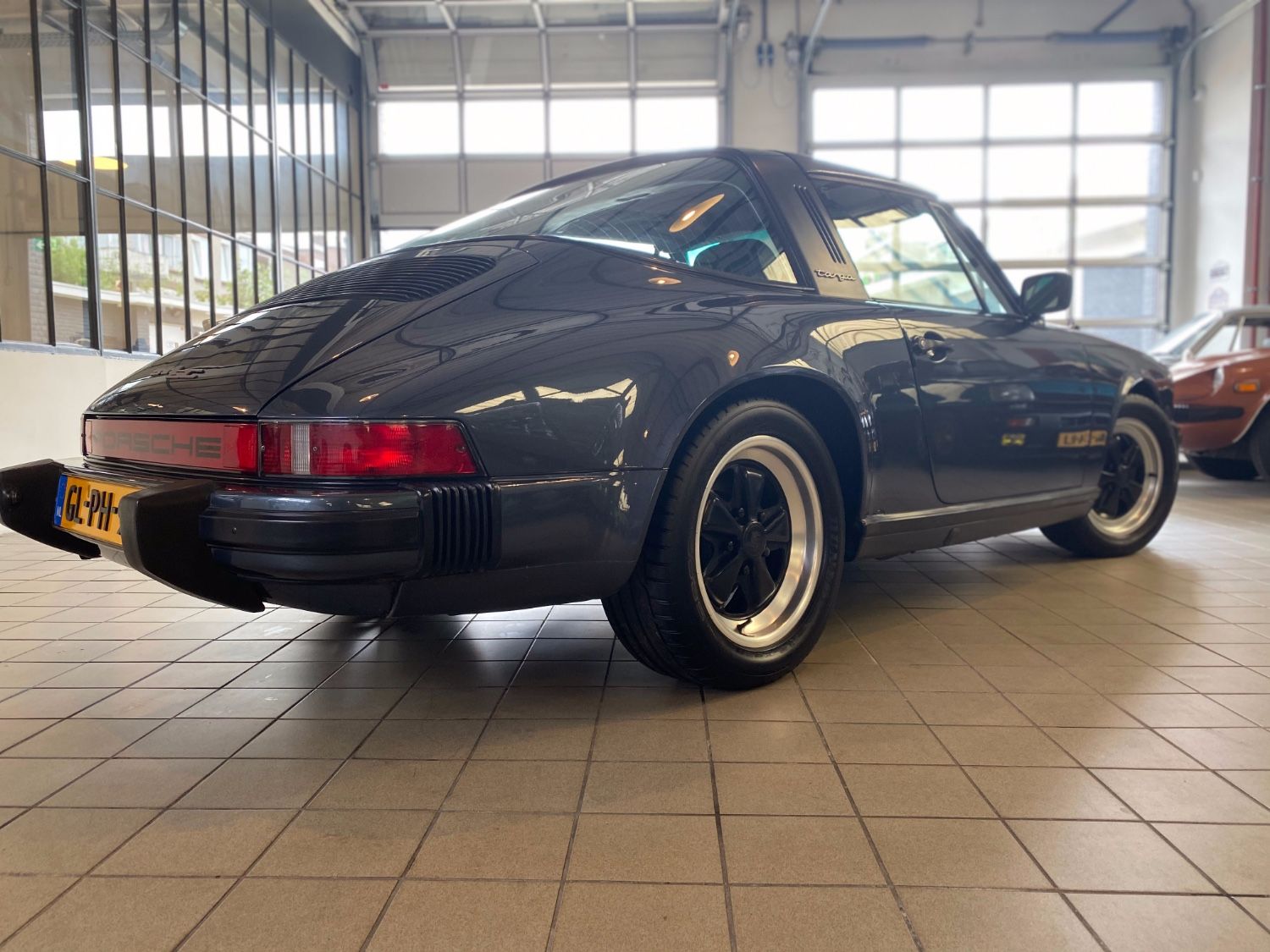 Porsche 911 Targa SC (1983)
