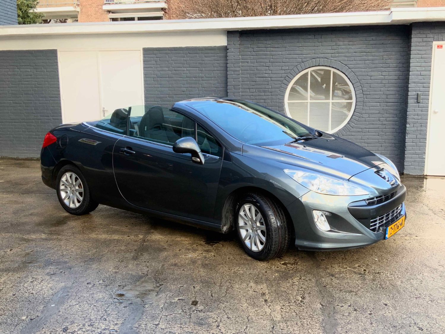 Peugeot 308 Cabrio met lage km stand