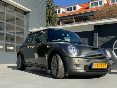 Cooper S John Cooper Works