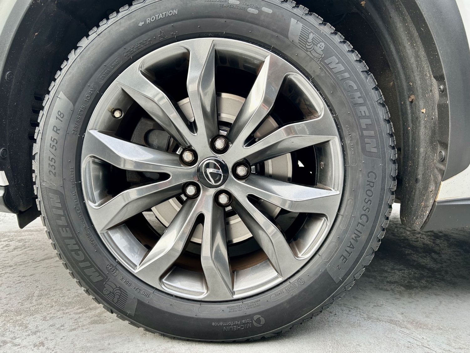 Lexus NX300h AWD Sportline limited