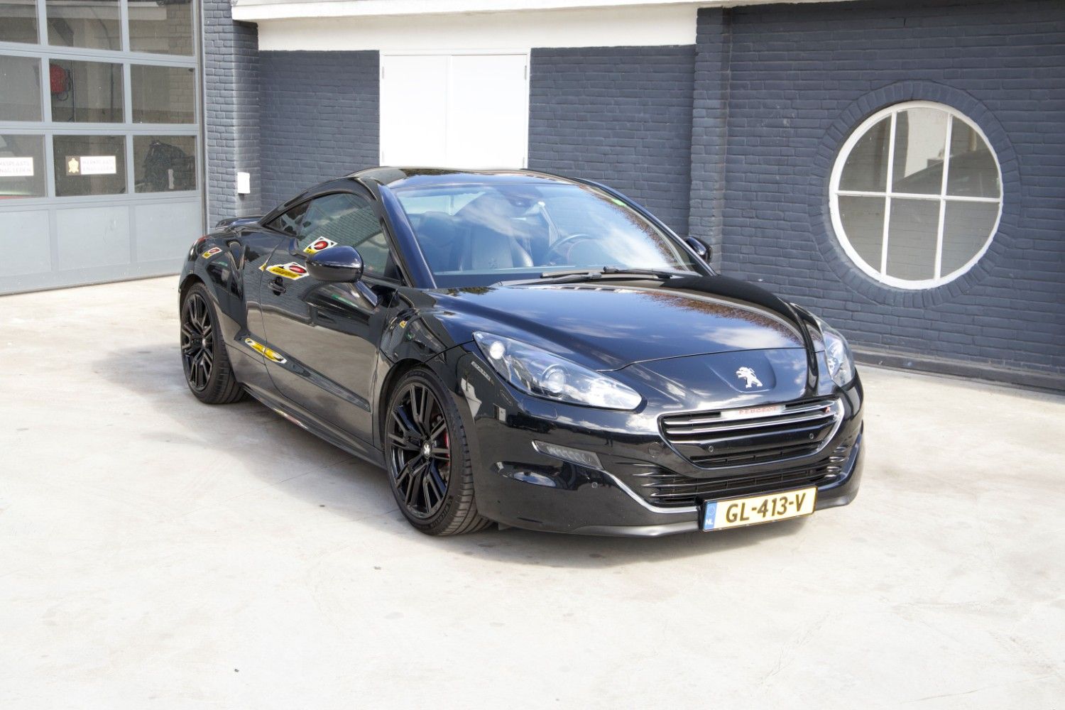RCZ R