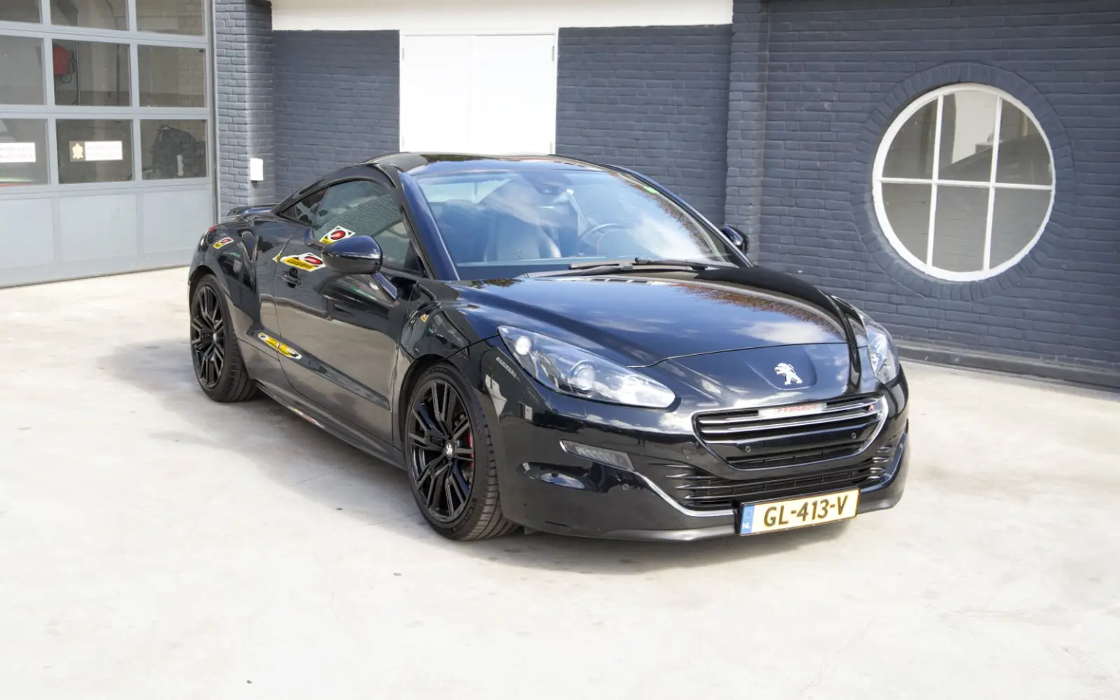 Peugeot RCZ R