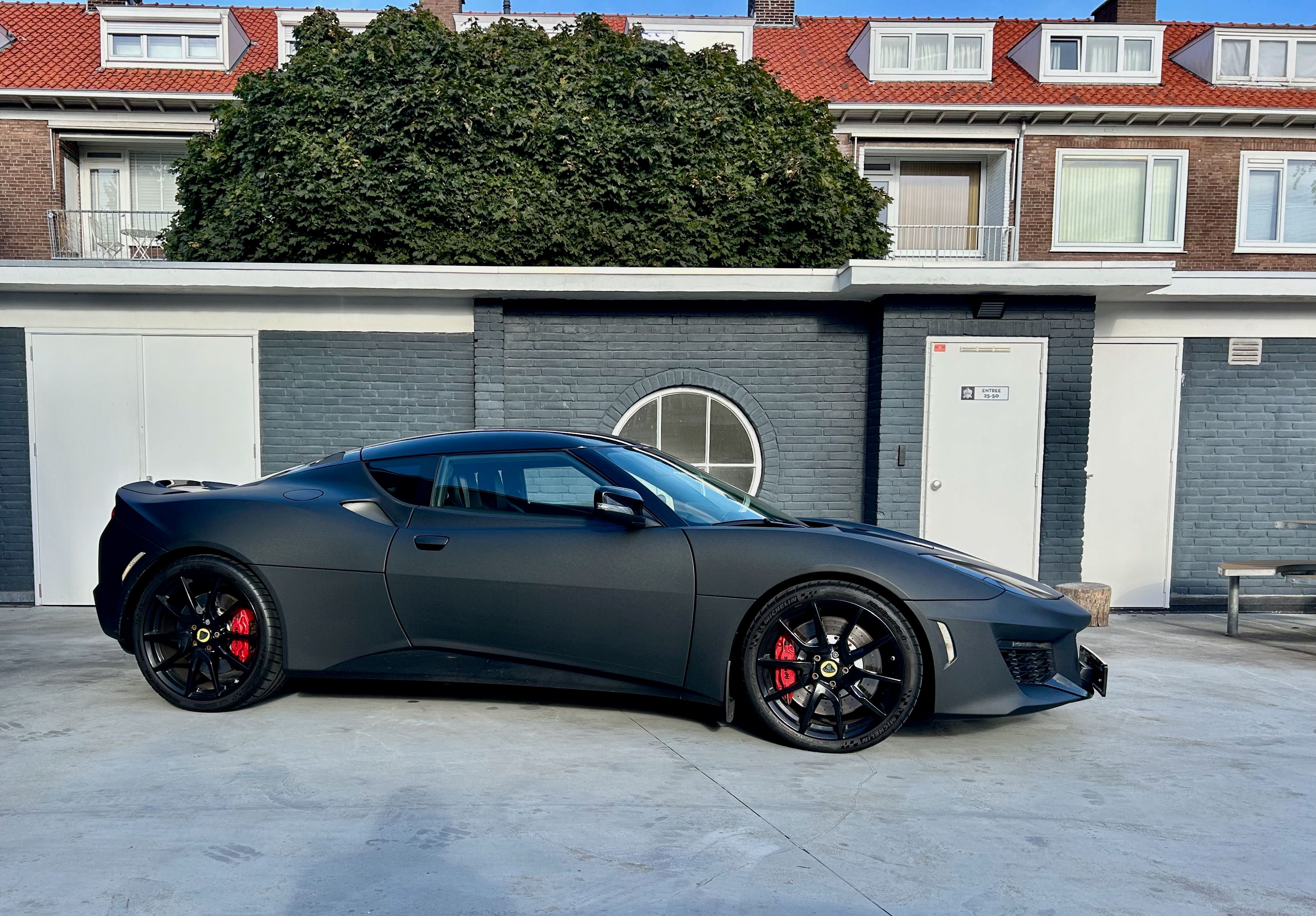 Lotus Lotus Evora 400 2+2