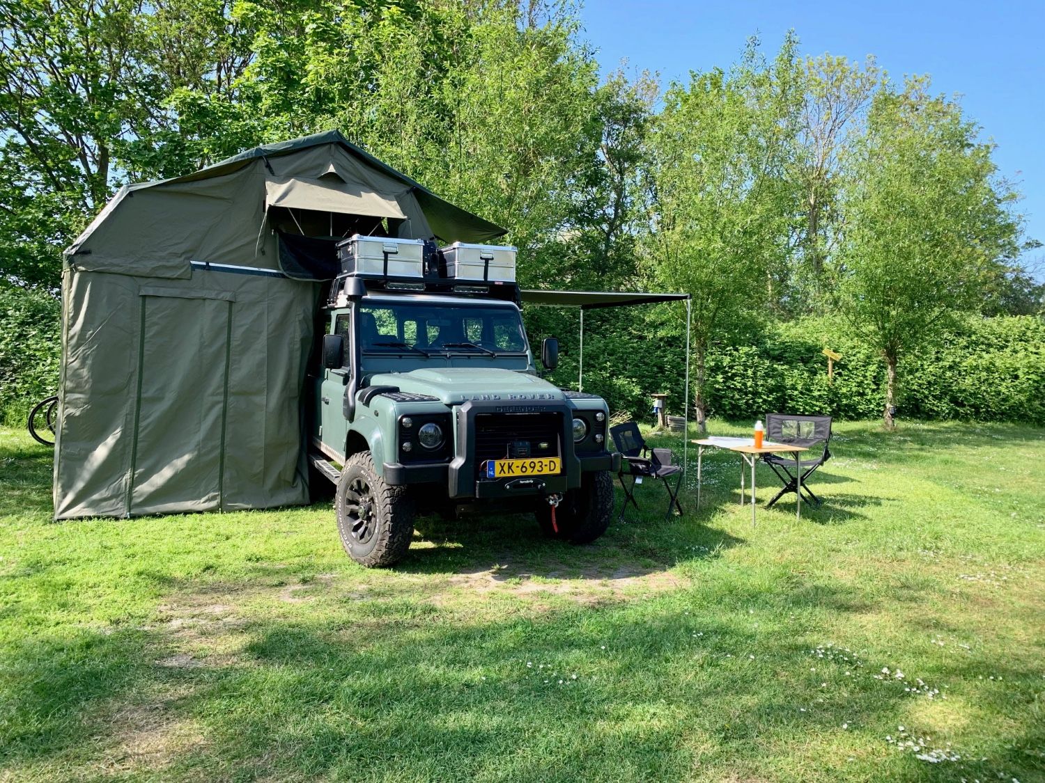 Land Rover Defender Expedition