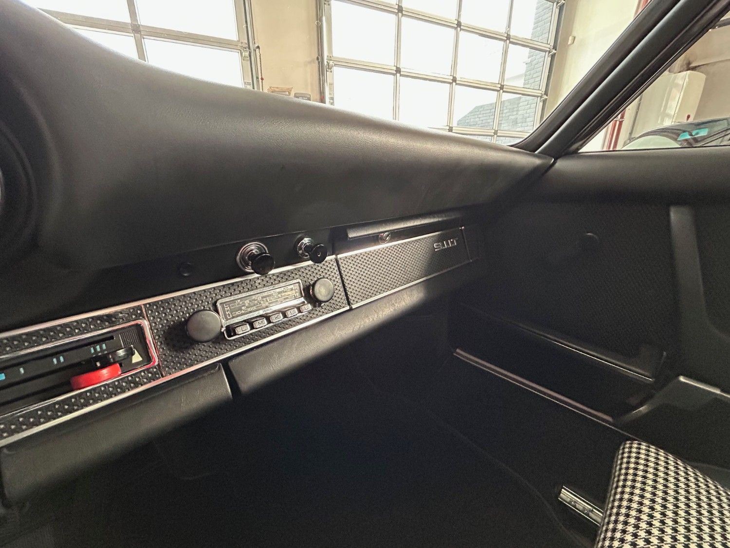 Porsche 911T in nieuwstaat