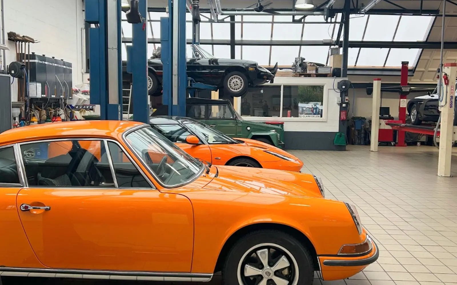 Porsche 911T in nieuwstaat