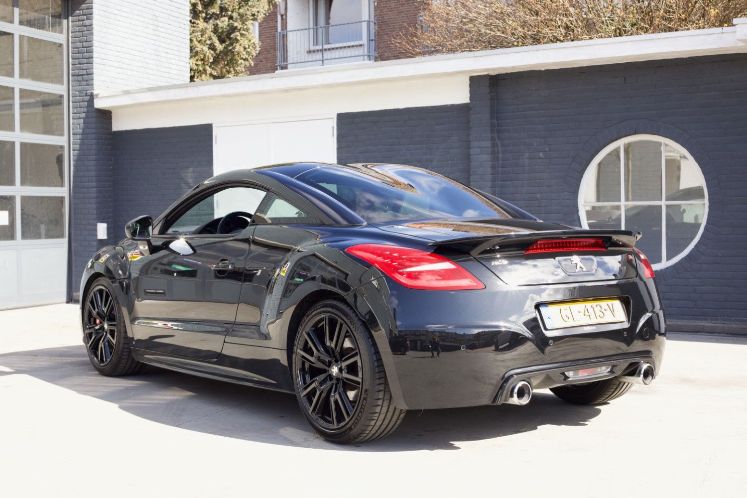 Peugeot RCZ R
