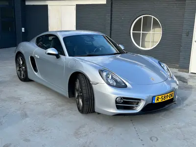Cayman in perfecte staat en lage km stand