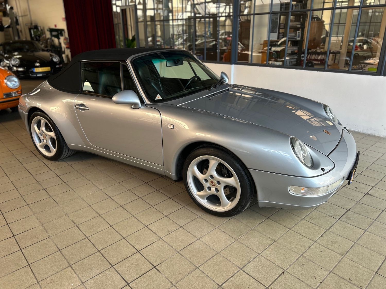 Porsche 993 cabrio (1996)