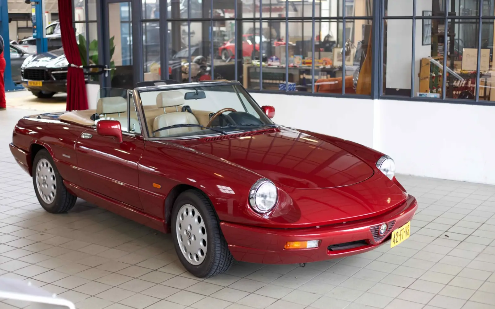 Alfa Romeo Spider 1990