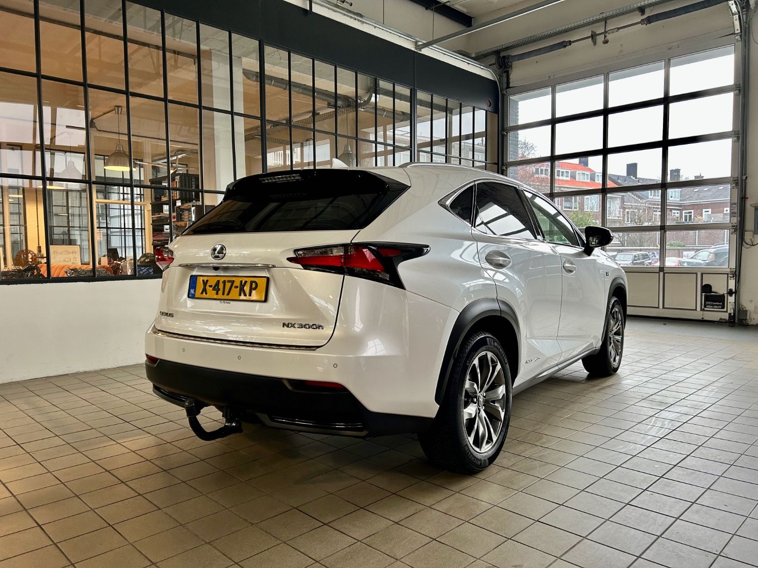 Lexus NX300h AWD Sportline limited
