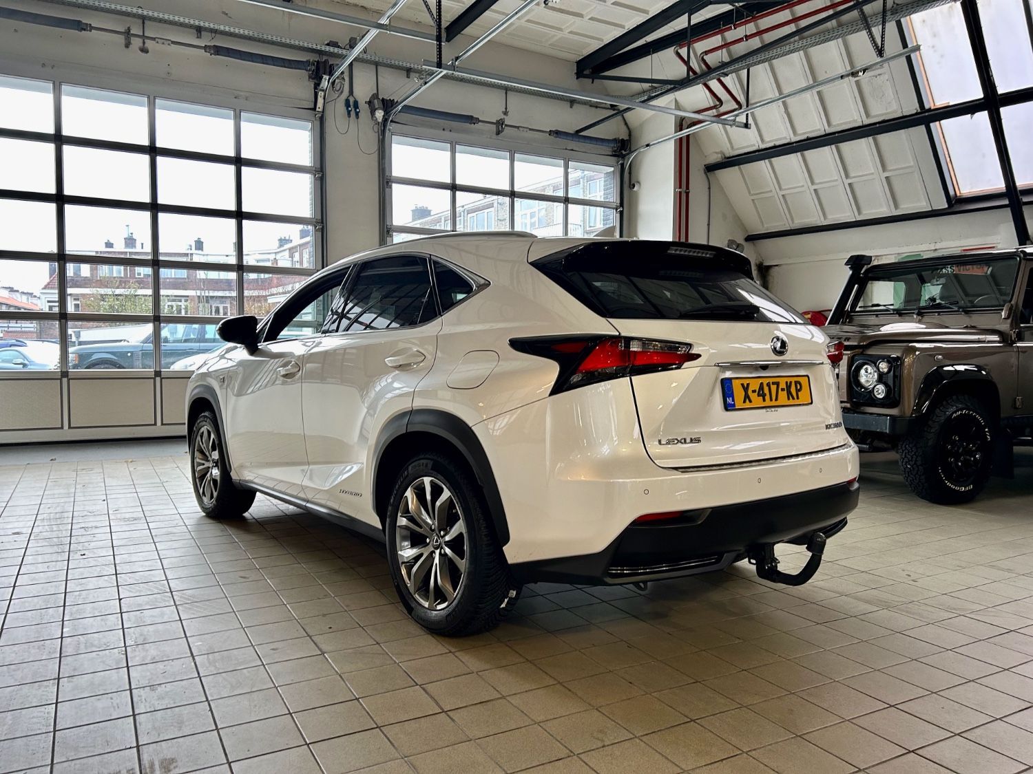 Lexus NX300h AWD Sportline limited