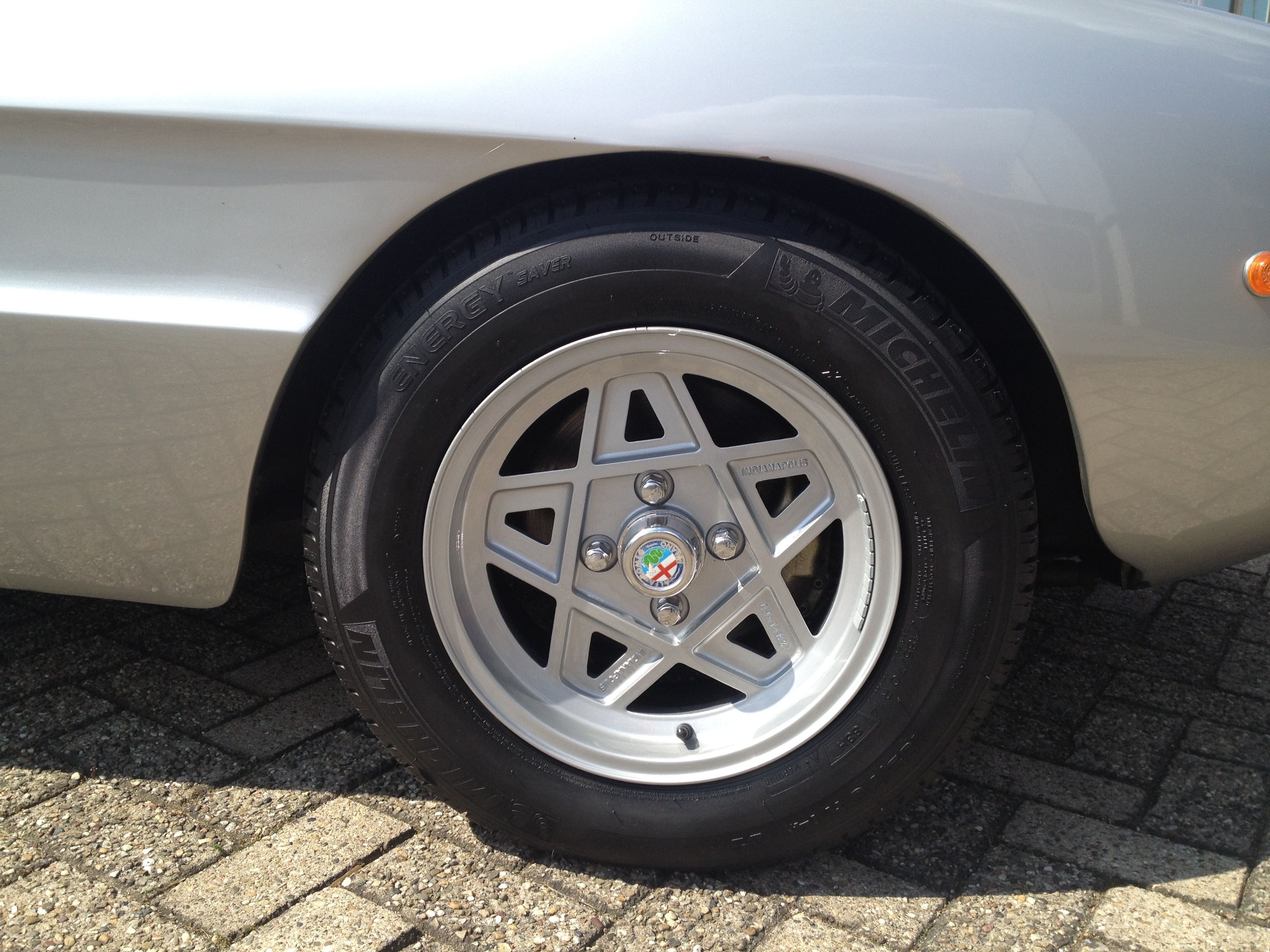 Alfa Romeo Spider 2.0