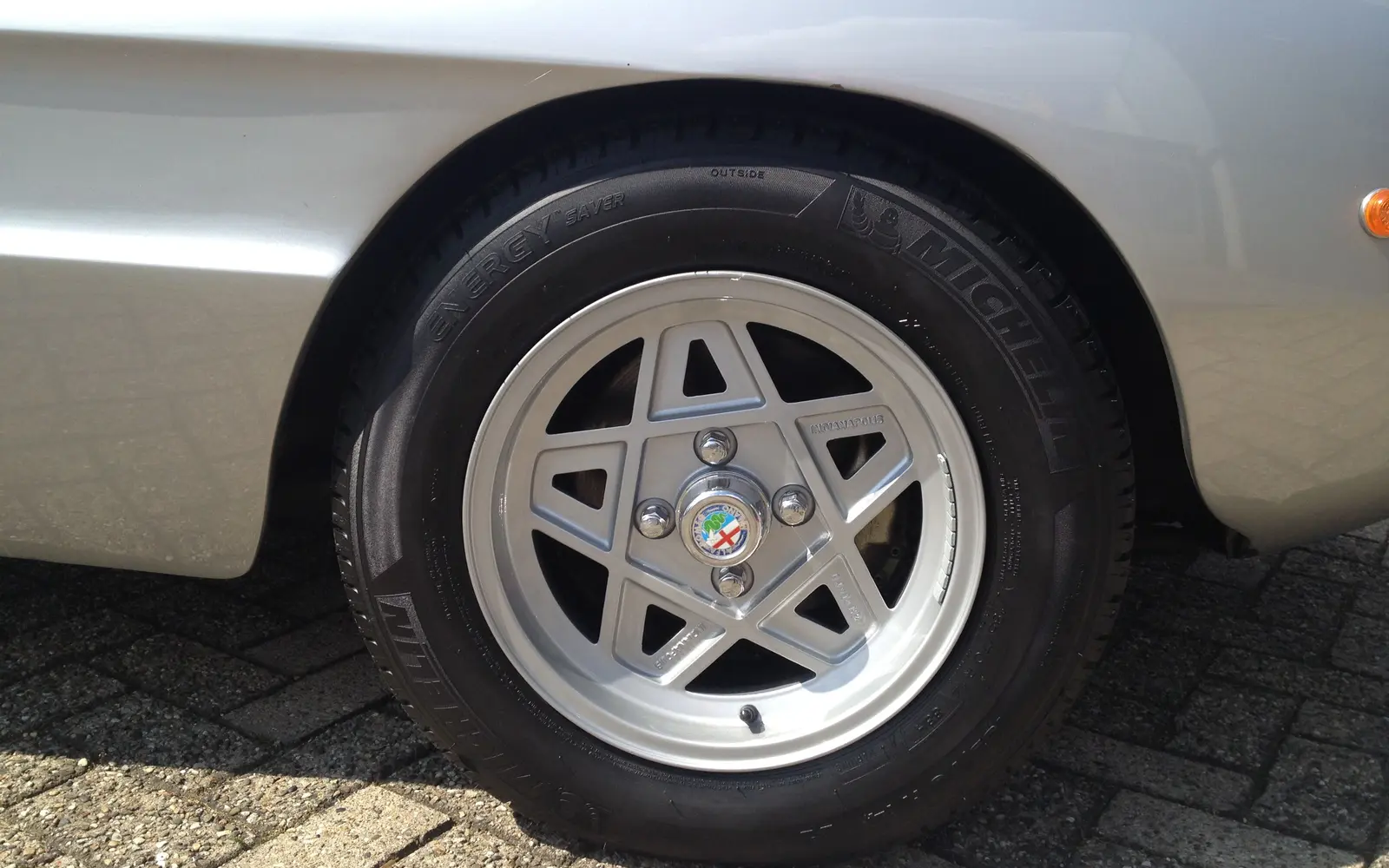 Alfa Romeo Spider 2.0