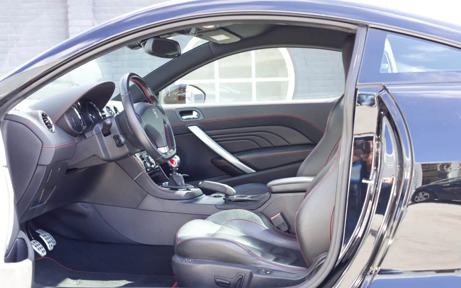 Peugeot RCZ R