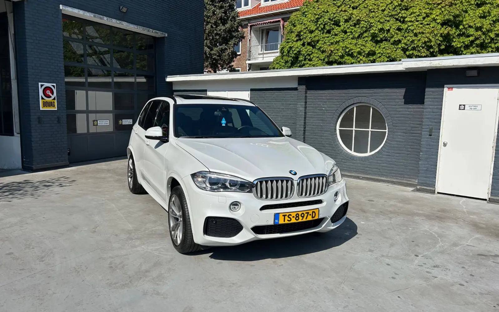 BMW X5