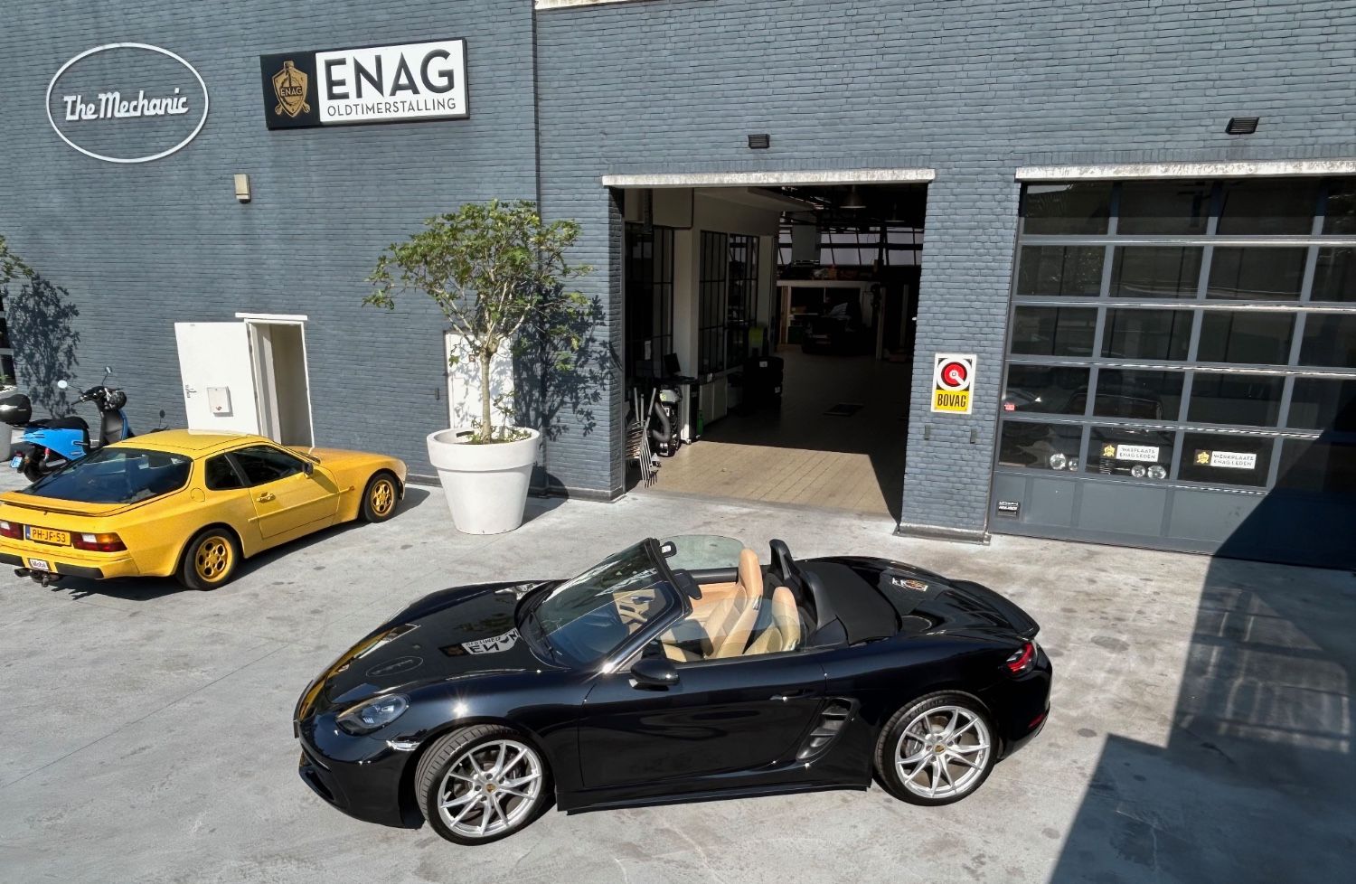 Porsche Boxster 718