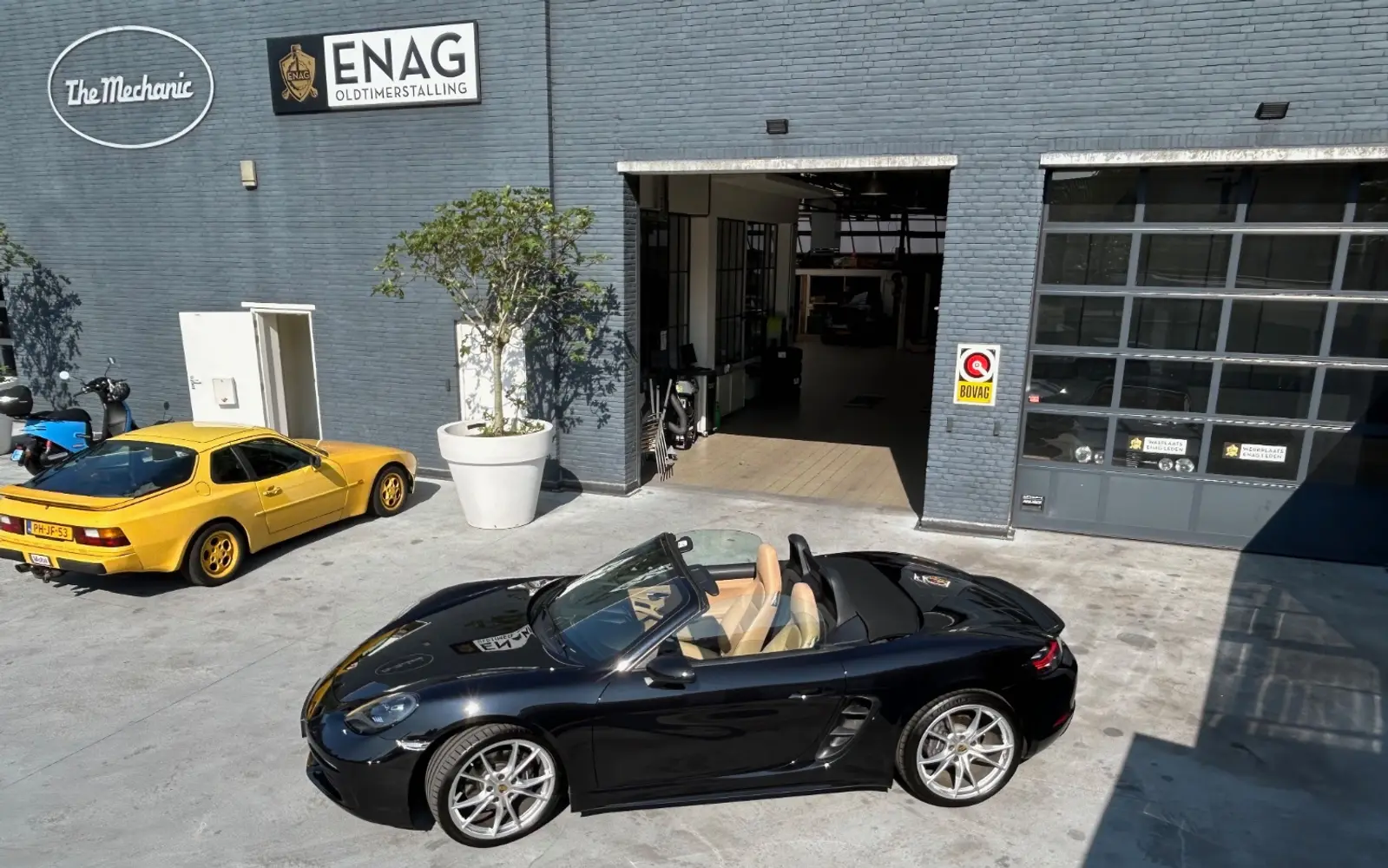 Porsche Boxster 718