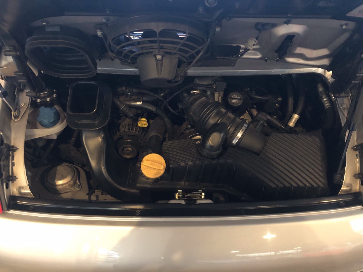 Porsche 996 Carrera 4 (1999)