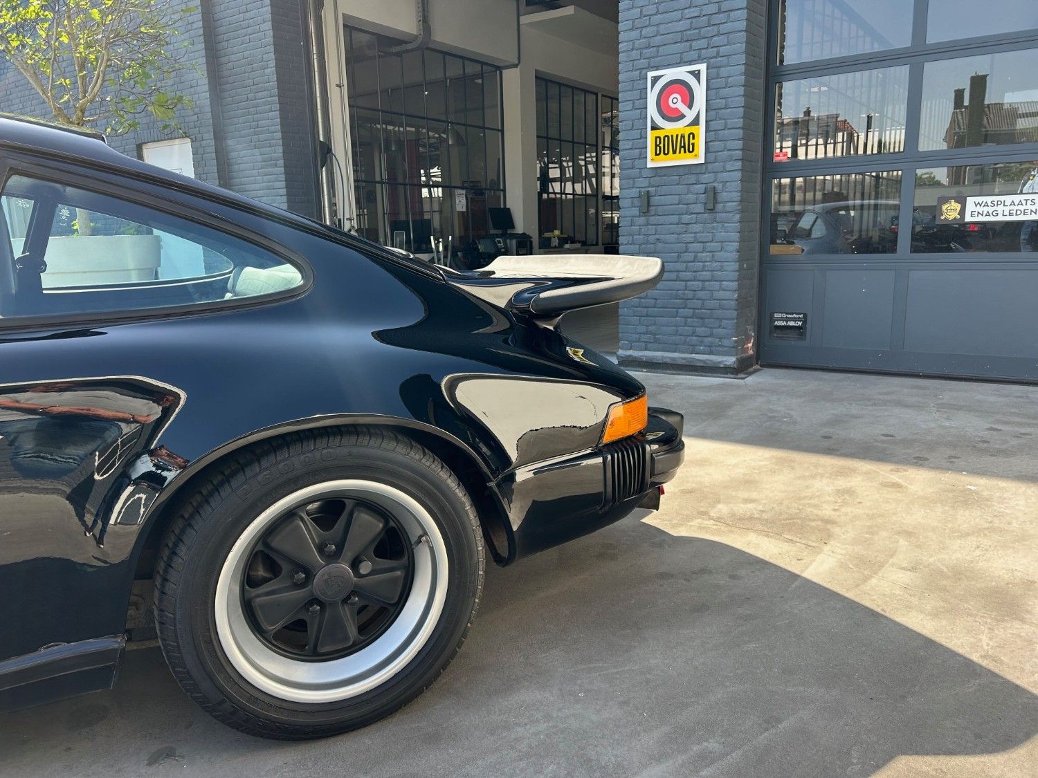 Porsche 911 3.0 SC