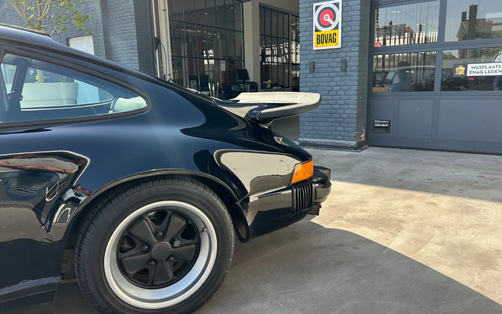 Porsche 911 3.0 SC