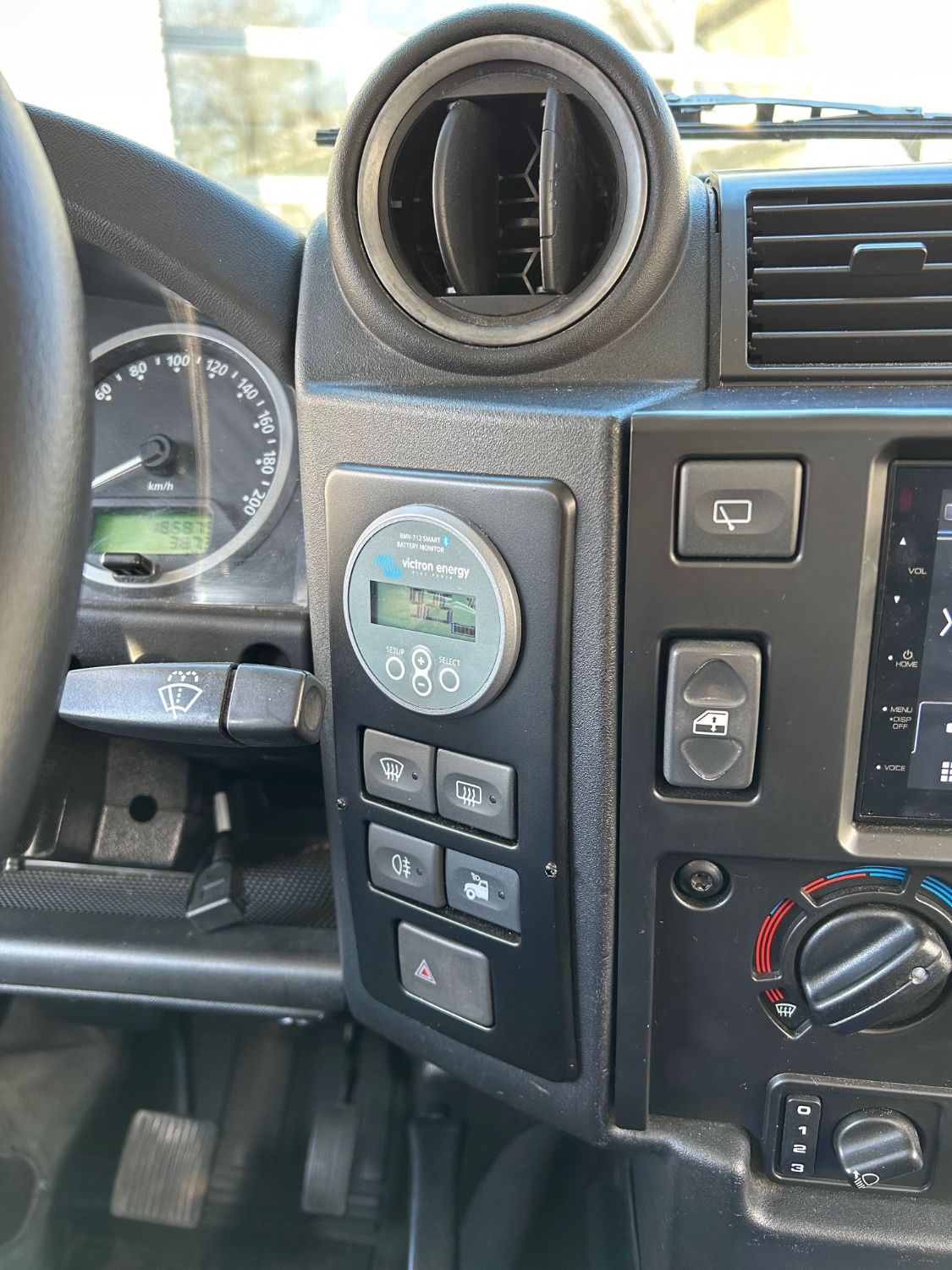 Land Rover Defender Expedition