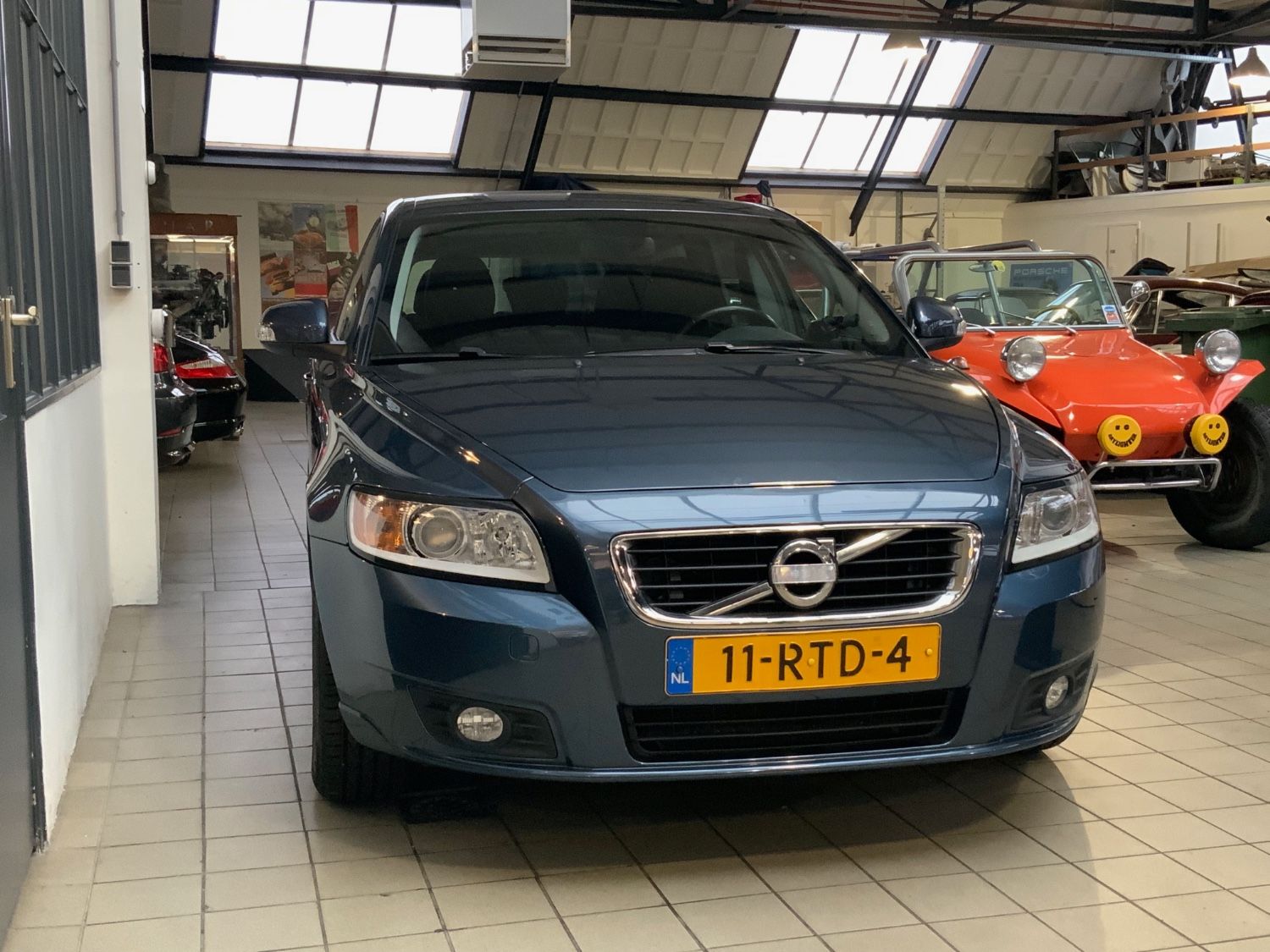 Volvo V50