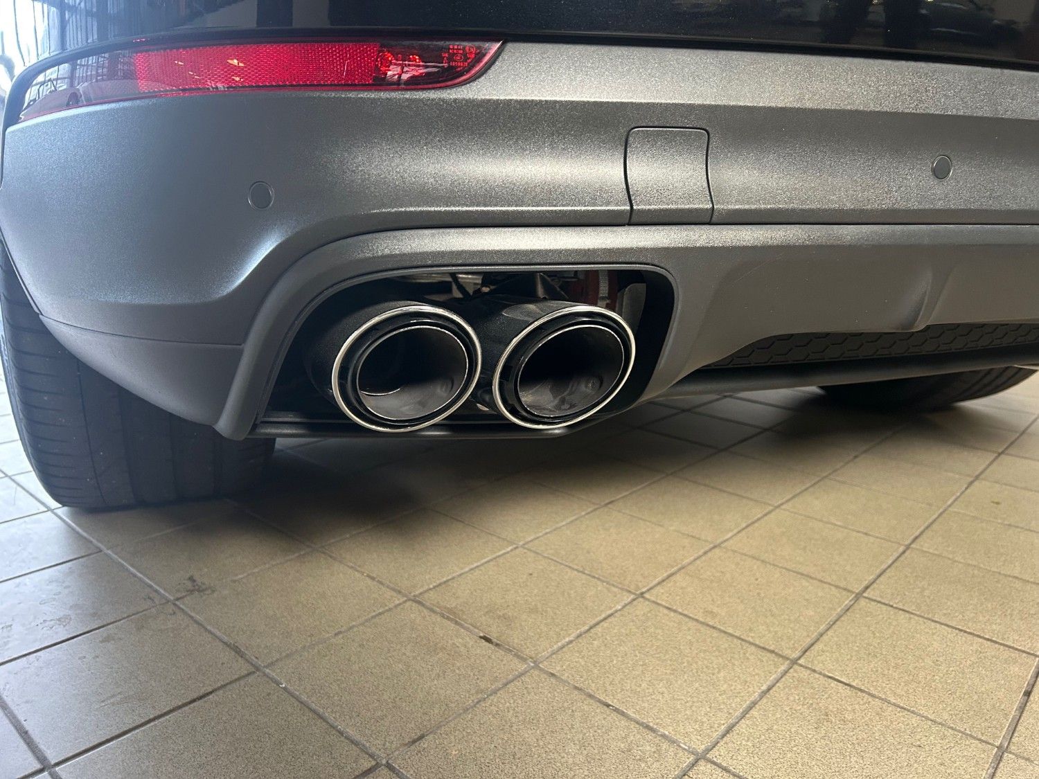 Porsche Cayenne 3.0E