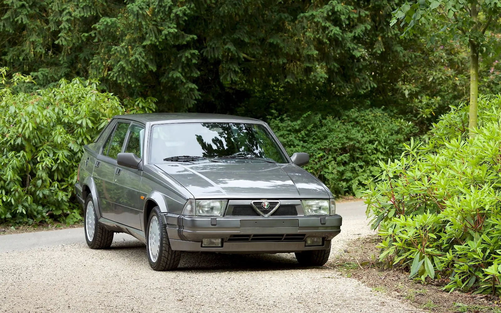 Alfa Romeo 75 V6 QV