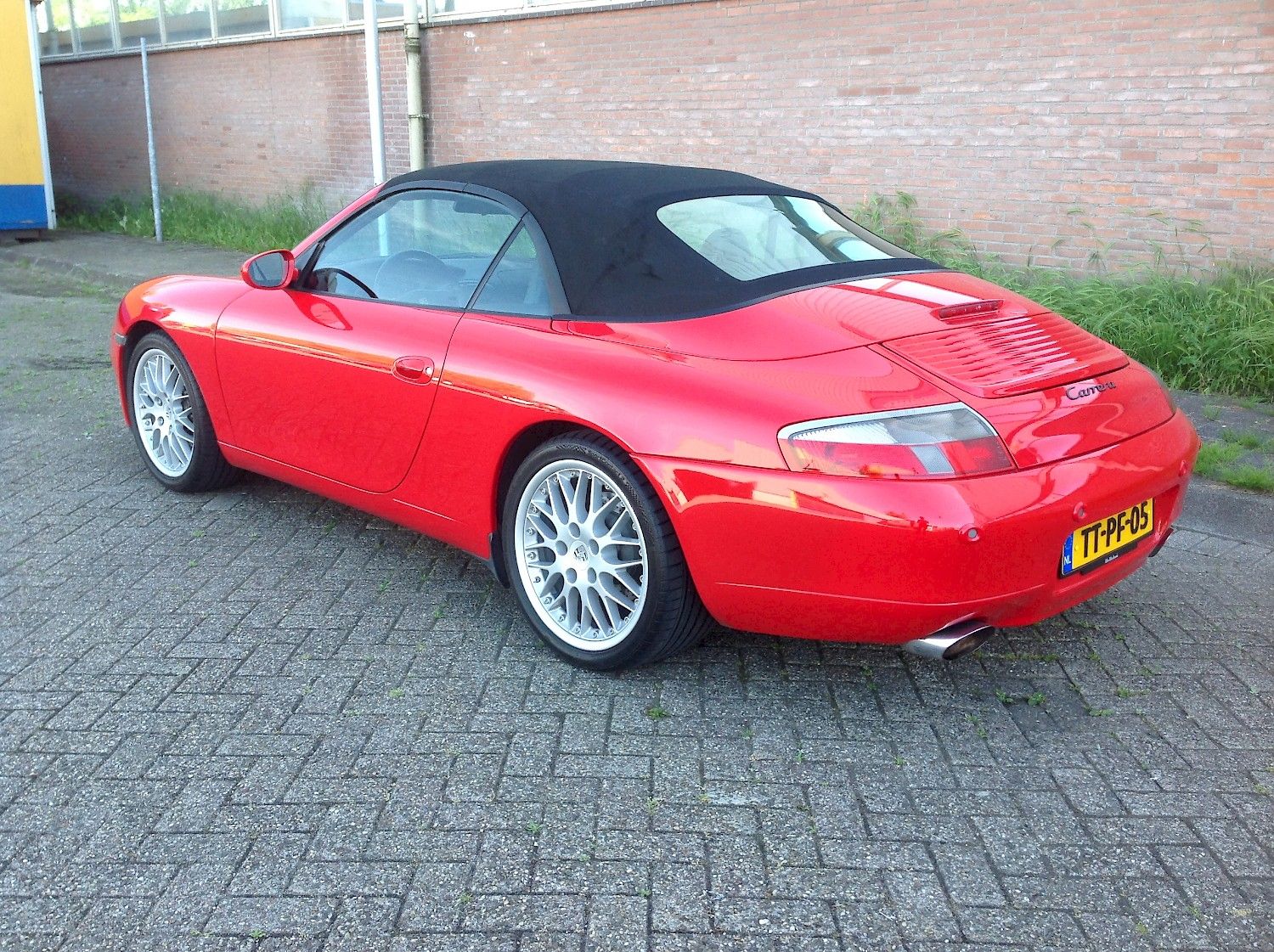 Porsche 911 Cabrio (996-1998)