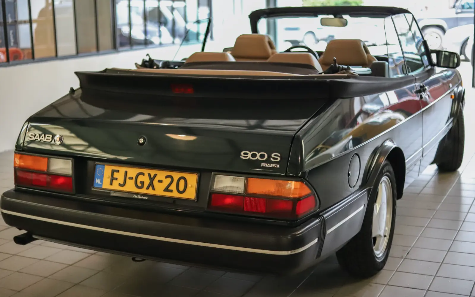 Saab 900 2.0 S (origineel NL aut)