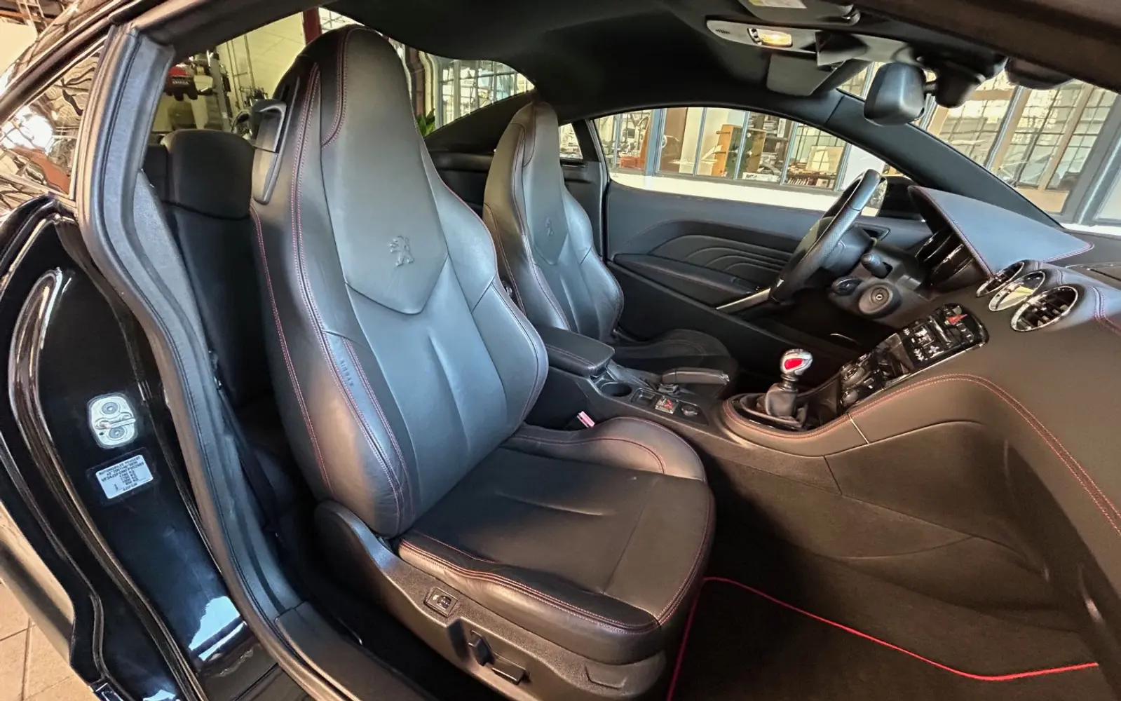 Peugeot RCZ R