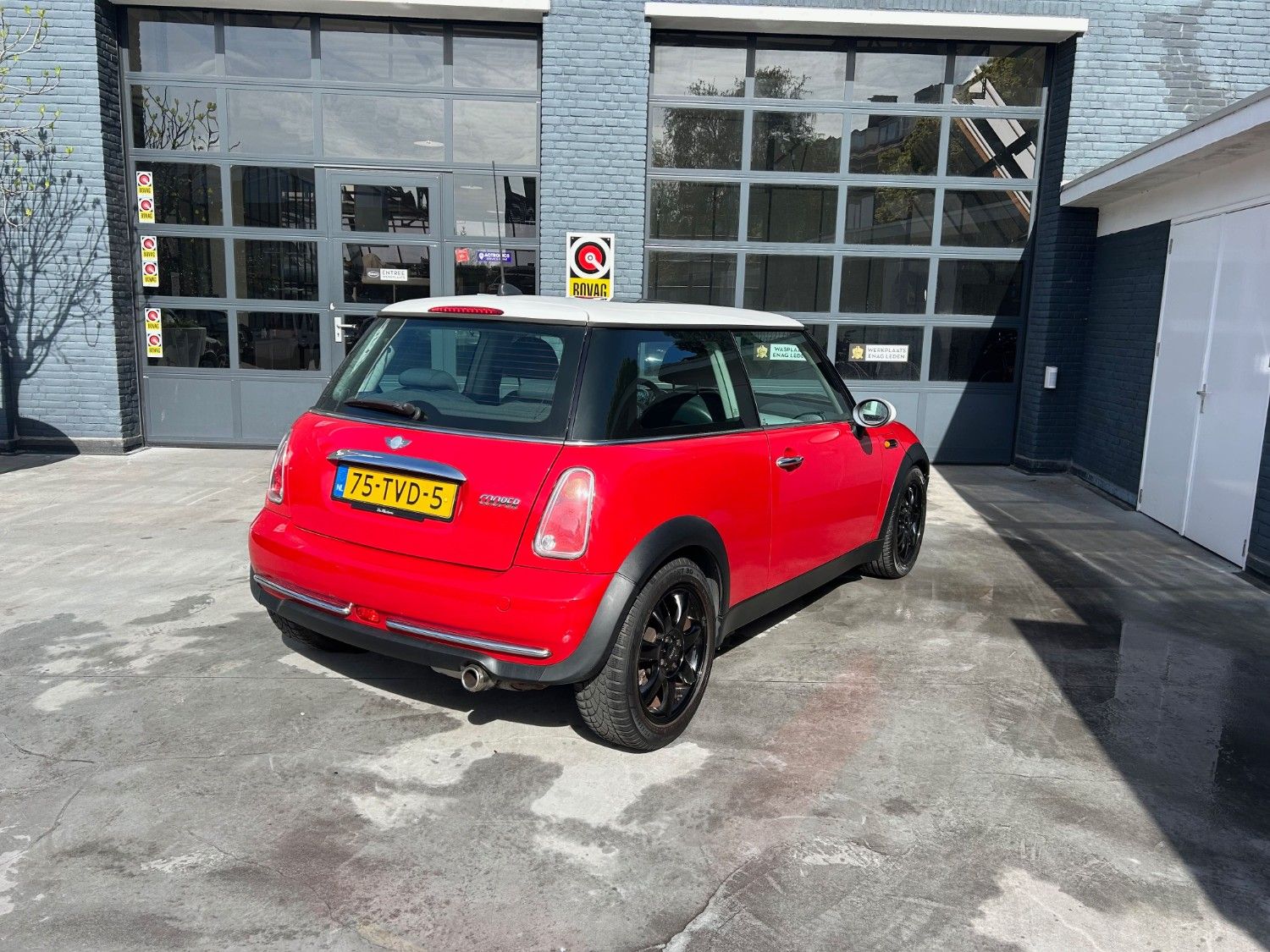 Mini Cooper met automaat