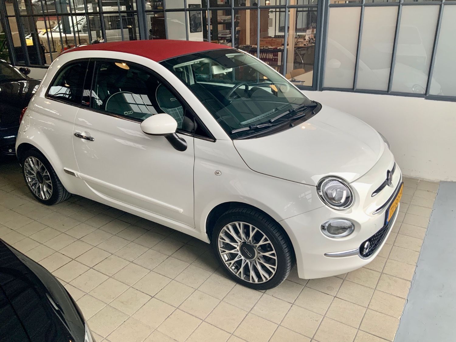 Fiat 500C 1.2 lounge