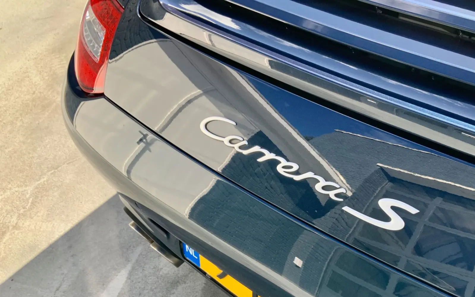 Porsche 911 S (2010)